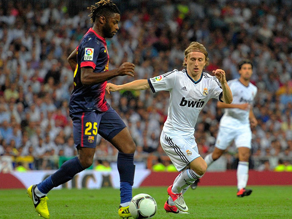 Luka Modric, que llegó procedente del Tottenham, extendió su contrato con el club blanco hasta 2018. Foto: EFE. 