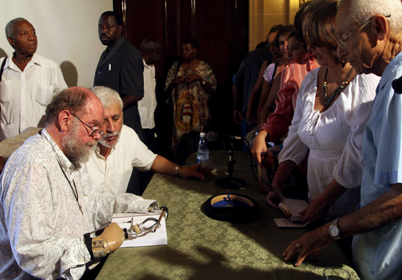 Presentación del libro "Reconciliarse con el pasado". Foto: Ladyrene Pérez/ Cubadebate.