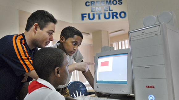 Joven Club de Computación. Foto: Roberto Suárez / Juventud Rebelde.