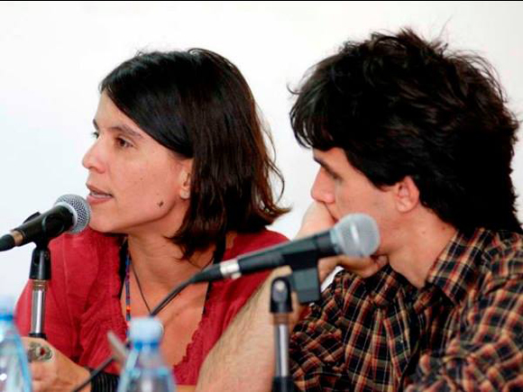 Marta María, autora de TransCuba y Lázaro González, director de Máscaras. 