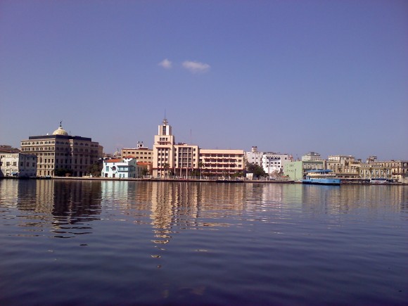 La Habana desde la bahía. Foto: Armando Felipe Fuentes Denis / Cubadebate