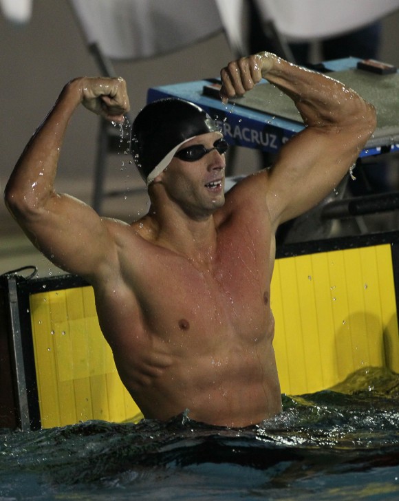 Hansser Garcia, ganó medalla de Oro en los 100 metros libres de natacion, tras más de 6 décadas sin que Cuba obtuviera ese resultado en la prueba reina de la natación. Foto: Ismael Francisco/Cubadebate