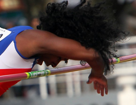 Yarisley Silva de Cuba impone Record centroamericano en Salto con Garrocha de 4,60 mts. Foto: Ismael Francisco/Cubadebate.