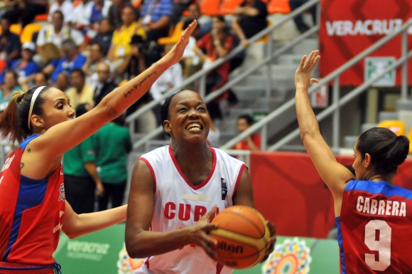 Cuba Campeona centrocaribeña de Baloncesto Femenino. Foto: Ismael Francisco / Cubadebate
