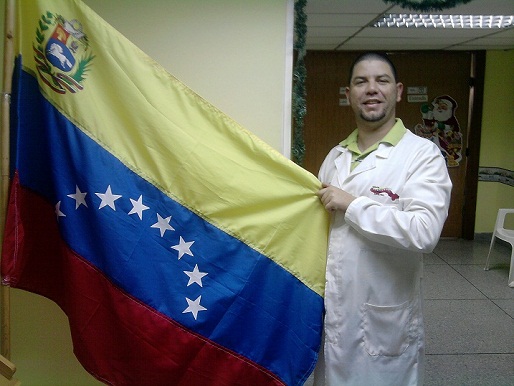 Enmanuel durante su misión en Venezuela. 