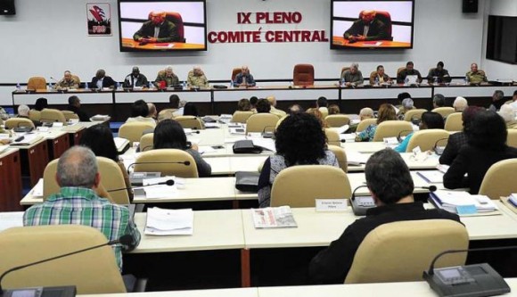 Sesionó IX Pleno del Comité Central del Partido