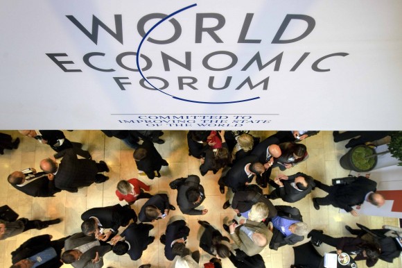 El Foro Económico Mundial, también conocido como Foro de Davos, reúnen los principales líderes empresariales, los líderes políticos internacionales y periodistas e intelectuales selectos para analizar los problemas más apremiantes que enfrenta el mundo