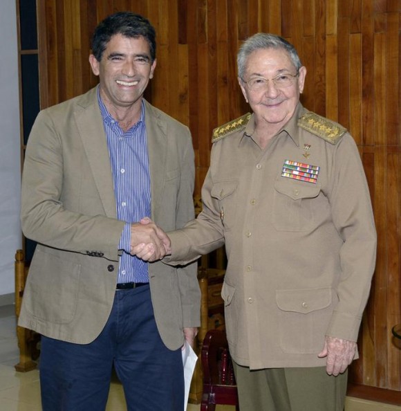 Raúl con vicepresidente uruguayo