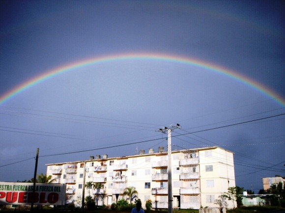 Doble arcoiris en Pinar del Río. Foto: Kenia de Armas Lugo / Cubadebate