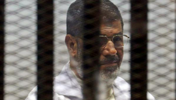 Además de Morsi, fueron sentenciados a la misma pena varios dirigentes de los Hermanos Musulmanes.