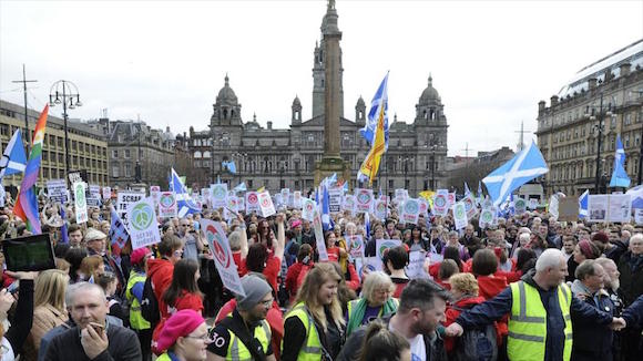 Manifestación antinuclear en Escocia.