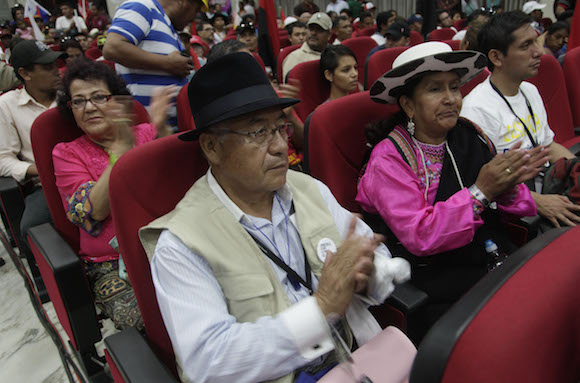 Inauguración de la Cumbre de los Pueblos en el Paraninfo de la Universidad de Panamá. Foto: Ismael Francisco/ Cubadebate