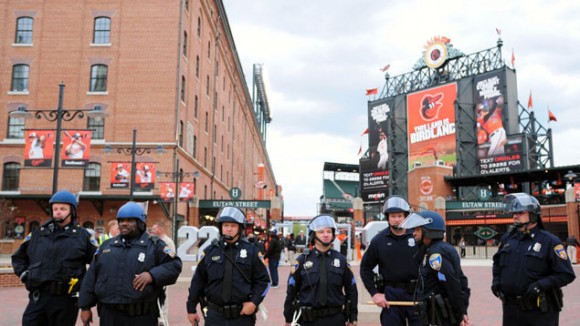 Gobierno norteamericano evalúa si investigar a la policia de Baltimore