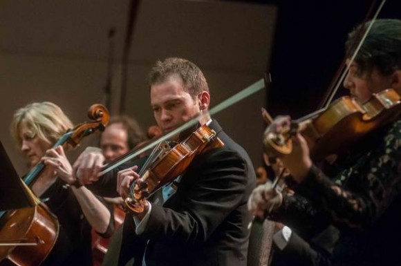 Músicos de la Orquesta Sinfónica de Minnesota, durante el concierto de apertura del la feria internacional CUBADISCO 2015, en el Teatro Nacional, en La Habana, Cuba, el 15 de mayo de 2015 . AIN FOTO/Abel ERNESTO