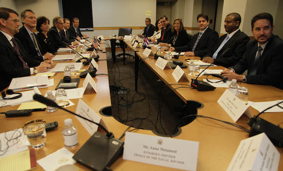 La delegación oficial cubana a la Tercera ronda de Conversaciones Cuba-EEUU. Foto: Ismael Francisco/ Cubadebate