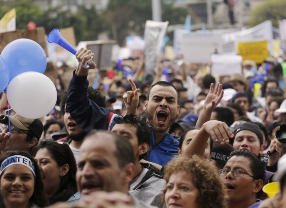 Protestas en Guatemala contra la corrupción. Foto: Reuters