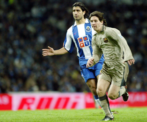 Messi debuta contra el Oporto. Foto: youtube.com