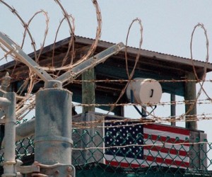 Senadores de EEUU piden llevar a Guantánamo a terroristas de Estado Islámico