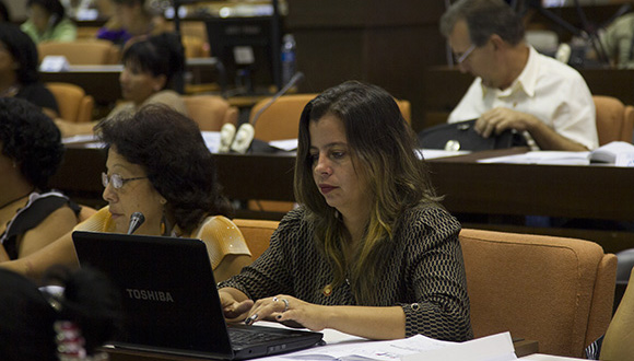 Comisión de Educación, Cultura, Ciencia, Tecnología y Medio Ambiente. Foto: Ismael Francisco/ Cubadebate