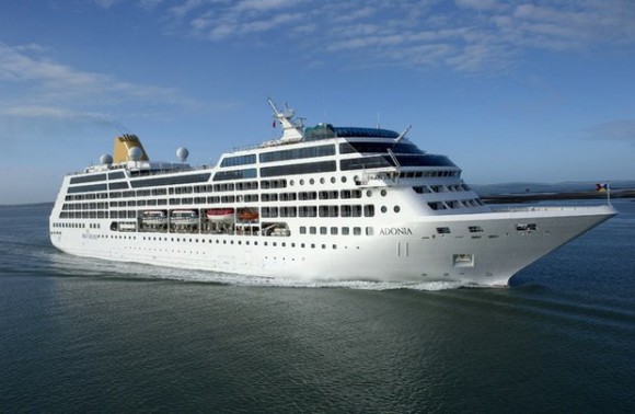 Carnival, la operadora de cruceros más grande del mundo, recibió la aprobación del gobierno de EU para realizar viajes a Cuba. Foto: AP.