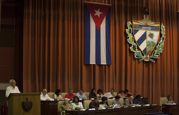 Presentan este martes el libro “Raúl Castro, un hombre en Revolución”. Foto: Ismael Francisco/ Cubadebate