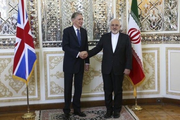 Gran Bretaña reabre su embajada en Teherán