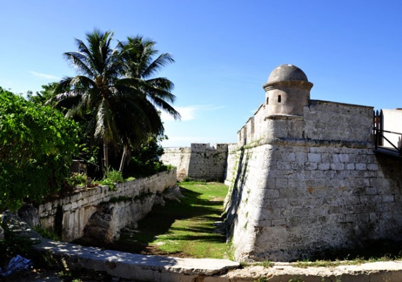 Uno de los cuatro bastiones del Castillo. Foto: Roberto Garaicoa