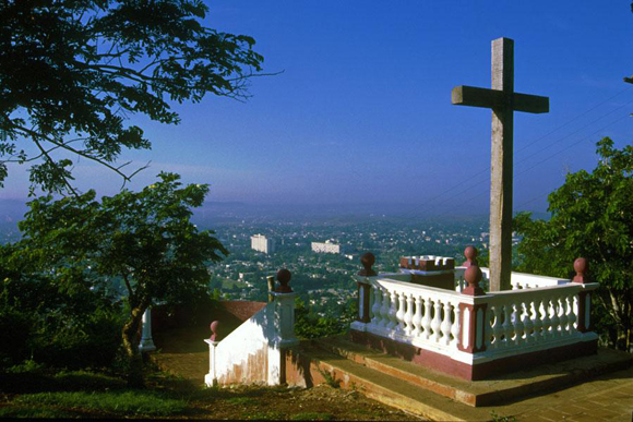 La Loma de la Cruz, Holguín