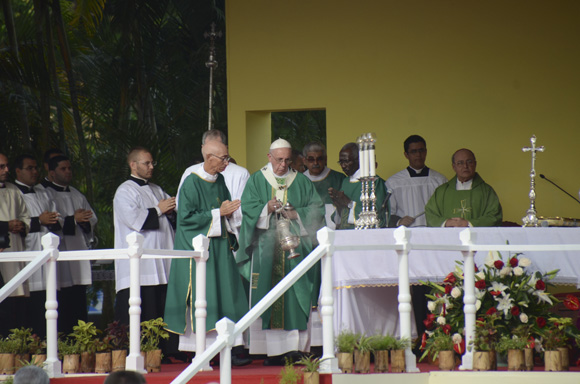 Misa Papa en La PLaza La Habana Kaloian-6