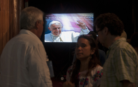 Inauguran centros de prensa para cobertura a visita papal. Foto: Ladyrene Pérez/ Cubadebate.
