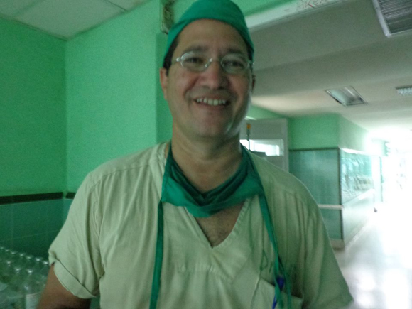 Doctor Abel García. Foto tomadas de Facebook.