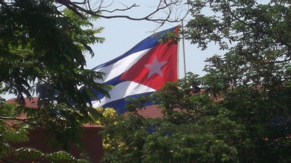 Nuestra bandera. Foto: Elio Rafael Hidalgo Batista Profesor de la Universidad de Holguín / Cubadebate