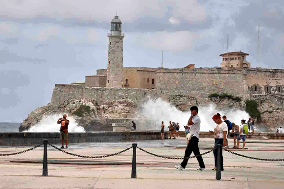 Penetraciones del mar en el Malecón de La Habana6
