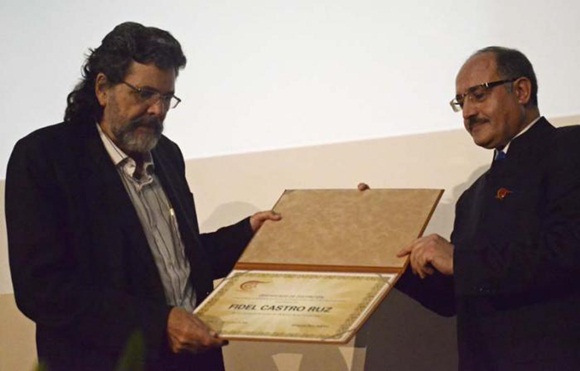 Premio a Fidel Al Mayadeem