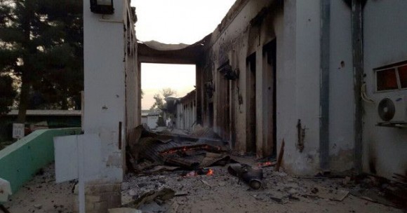 El hospital fue bombardeado por "error". Foto: AFP.