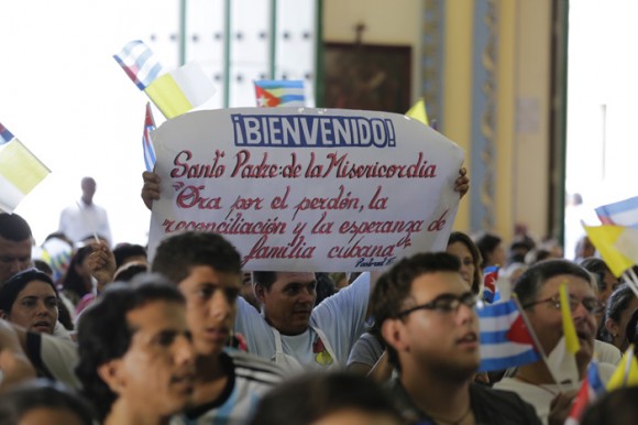 Bienvenido Francisco. Foto: Ismael Francisco/ Cubadebate