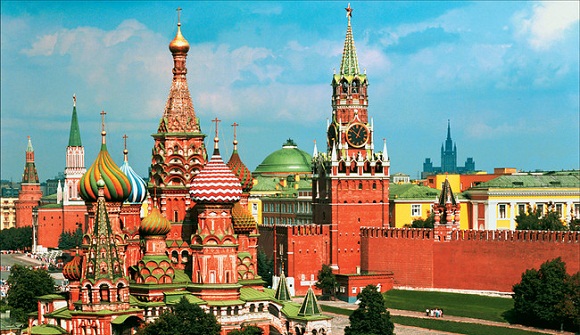 kremlin-y-san-basilio-en-moscu-rusia