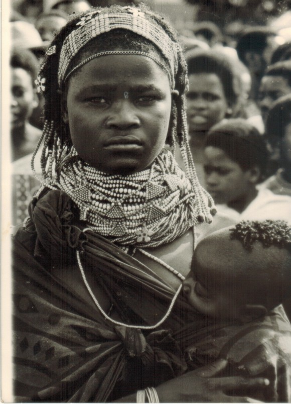 Niños angolanos. Foto: Archivo de la Autora