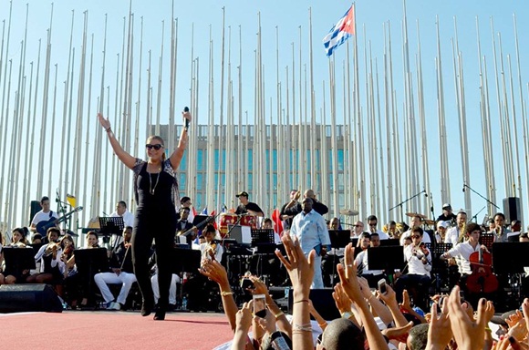 Olga Tañon en Concierto en la Habana