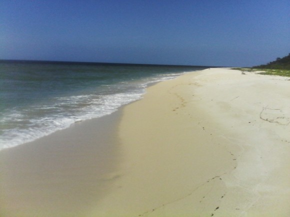 Playa El Francés, en el Cabo de San Antonio, Pinar del Río. Foto Harold Pérez Padrón / Cubadebate