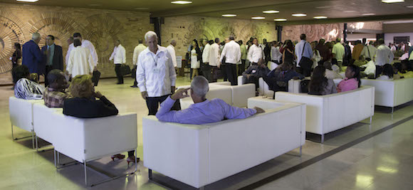 Los diputados a la Asamblea Nacional del Poder Popular, sesionan hoy en plenario en el Palacio de las Convenciones. Foto: Ismael Francisco/ Cubadebate