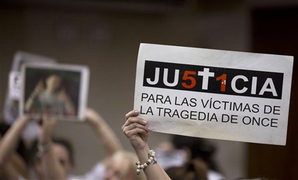 Justicia era lo que esperaban los familiares de las víctimas del accidente en Argentina. Foto: Natacha Pisarenko/AP.
