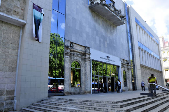 1Museo Nacional de Bellas Artes. Foto Roberto Garaicoa