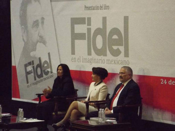 Presentan libro de Fidel en México. Foto tomada de Granma.