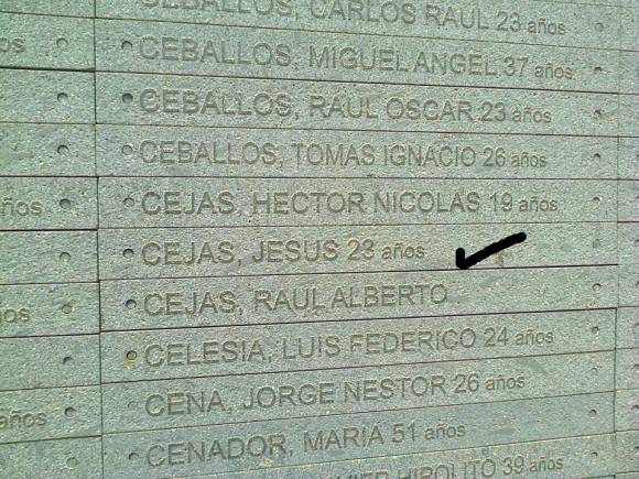 El nombre del diplomático cubano Jesús Cejas, asesinado durante la dictadura argentina, es recordado en el Parque de la Memoria. Foto: Orestes Pérez / Cubadebate