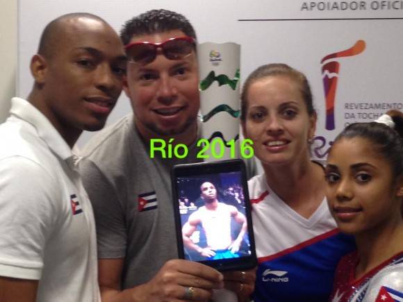 La delegación gimnástica cubana que estará en Río 2016. Foto: Tomada de la cuenta de Facebook del entrenador Carlos Rafael Gil