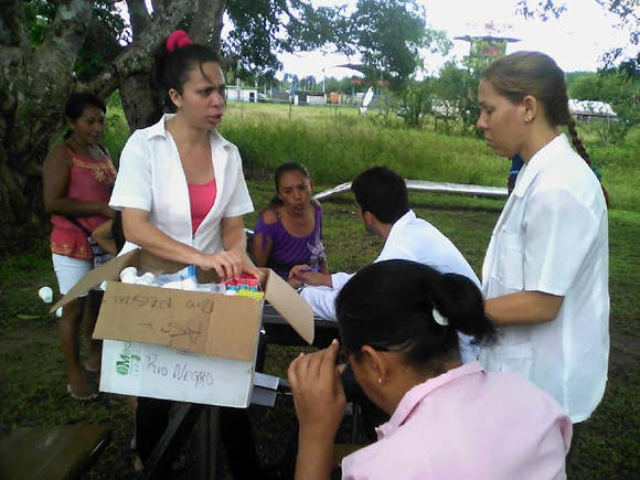 Trabajo Comunitario Integrado en Río Negro, Amazonas. Foto: Cortesía del autor