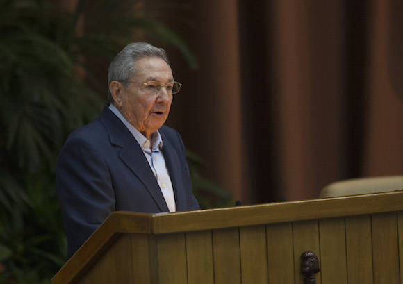 Raúl Castro durante el discurso de clausura del Congreso. Foto: Ismael Francisco/ Cubadebate