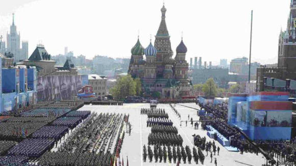 El desfile en el Día de la Victoria por el 70 aniversario del triunfo en la Segunda Guerra Mundial fue el más grande visto. Foto: Reuters.