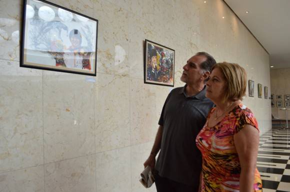 René y Olguita en la expo. Foto: Marianela Dufflar / Cubadebate